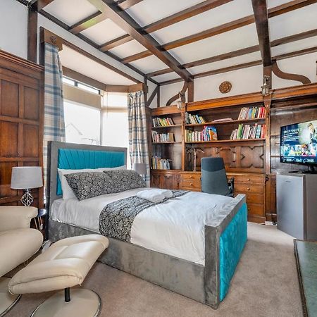 *Rg9Bc* For Your Most Relaxed & Cosy Stay + Free Parking + Free Fast Wifi * Leeds  Exterior photo